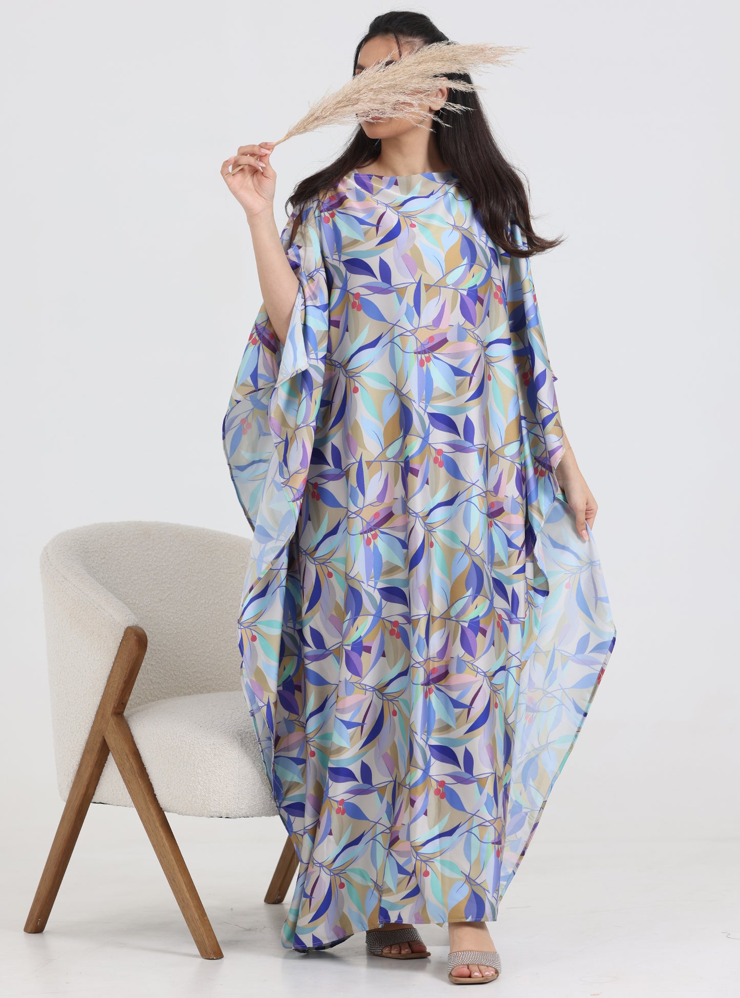 N015 - Daily floral kaftan