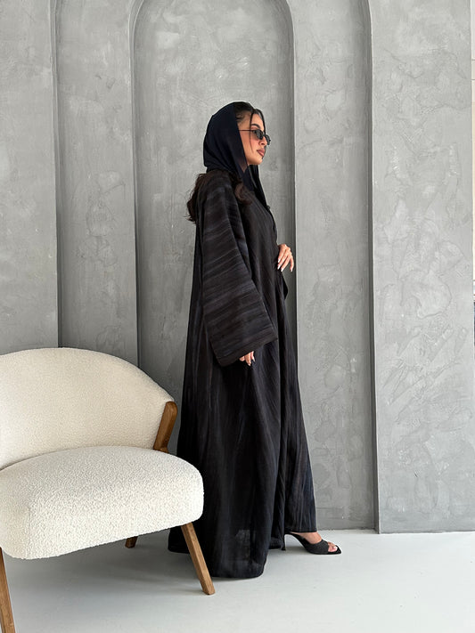 N100 - Black pleated linen abaya