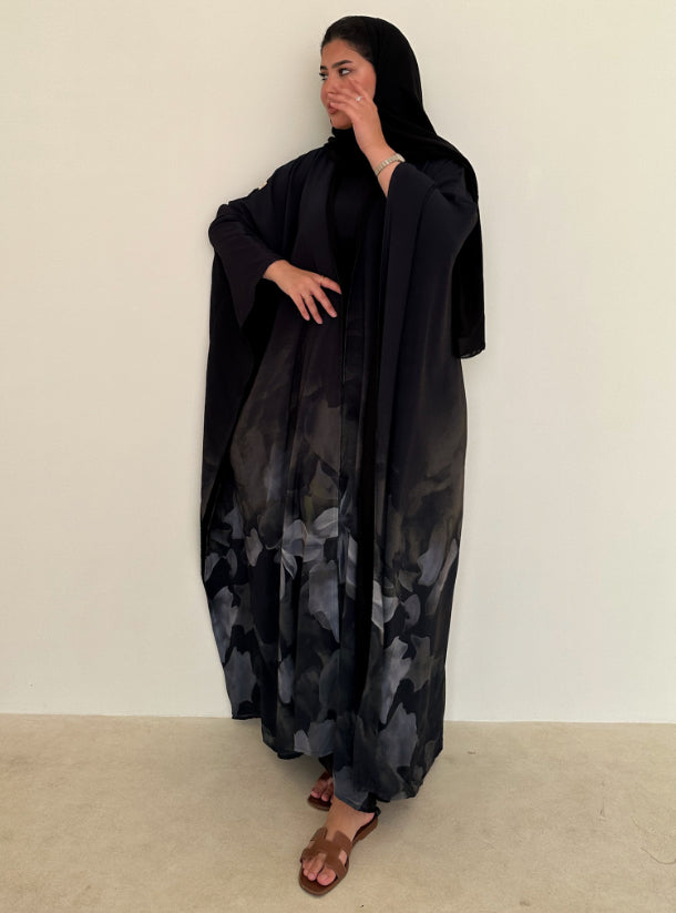 N092 - Black & jungle green shades Print Abaya