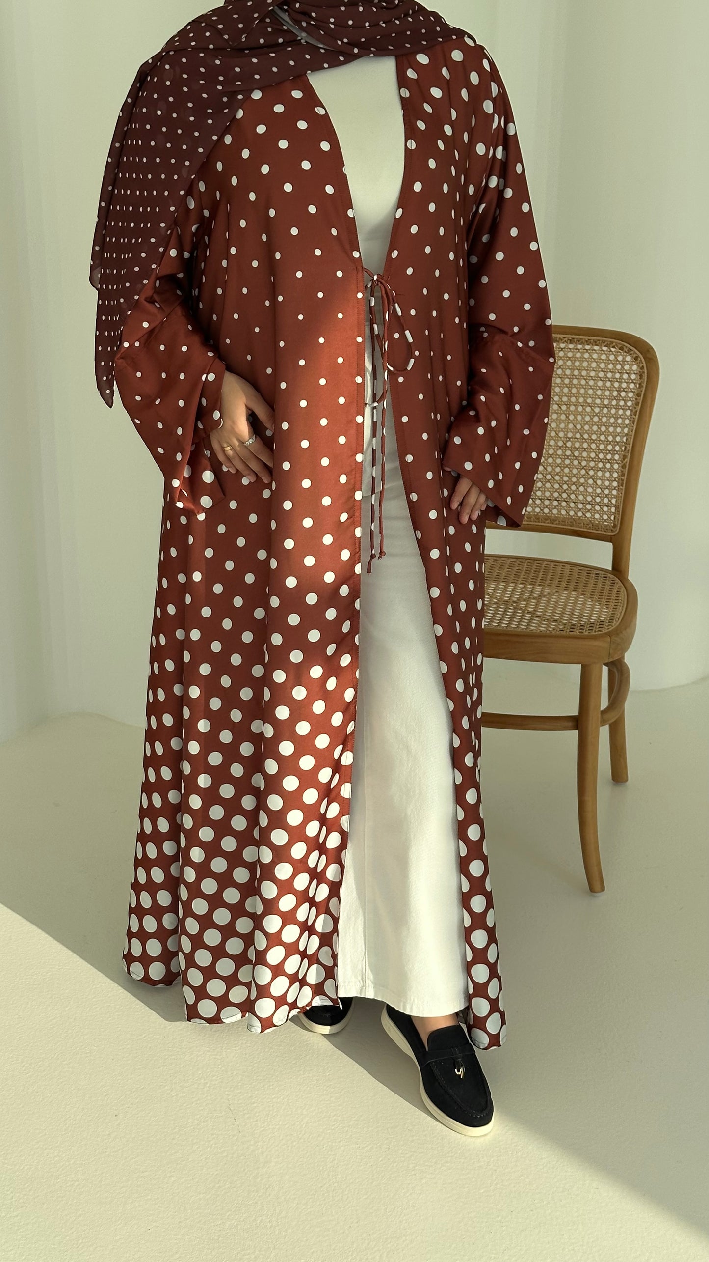 N101 - Polka Dots abaya