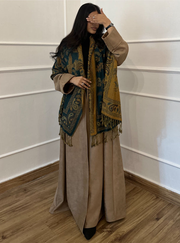 N128 - Chamois & Kashmiri