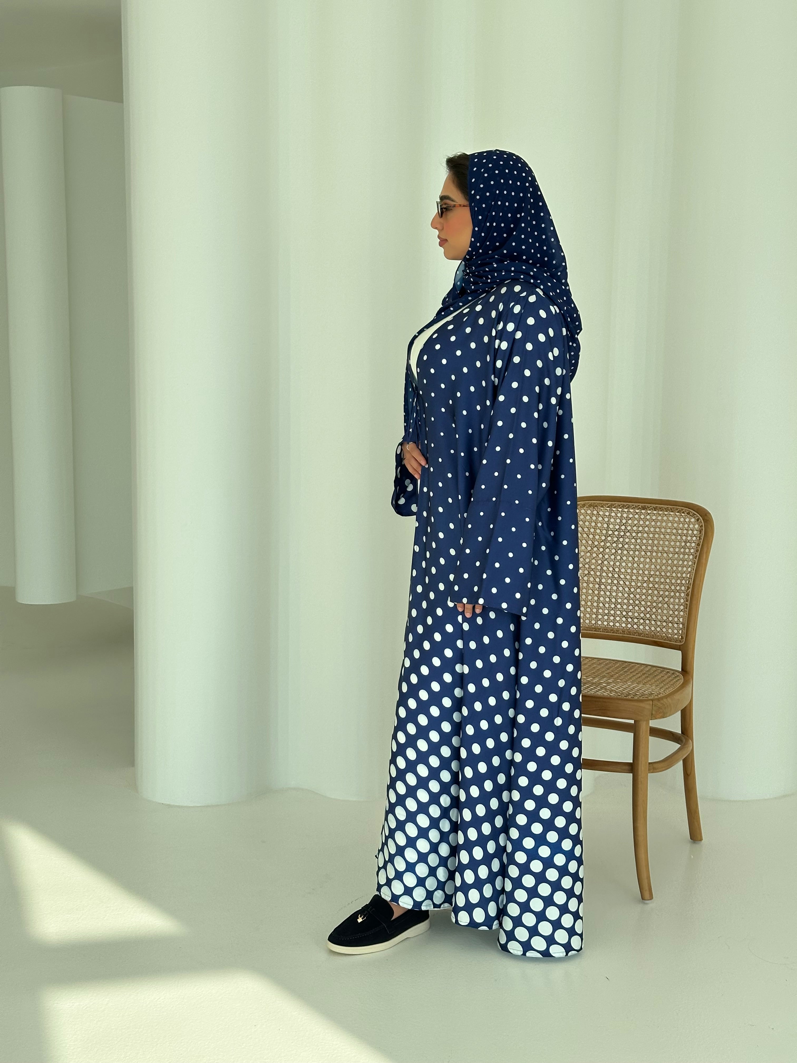 N102 - Polka Dots abaya
