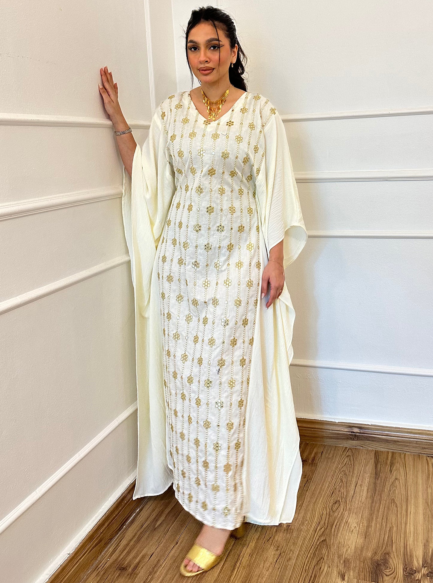 N035 - Off white linen kaftan