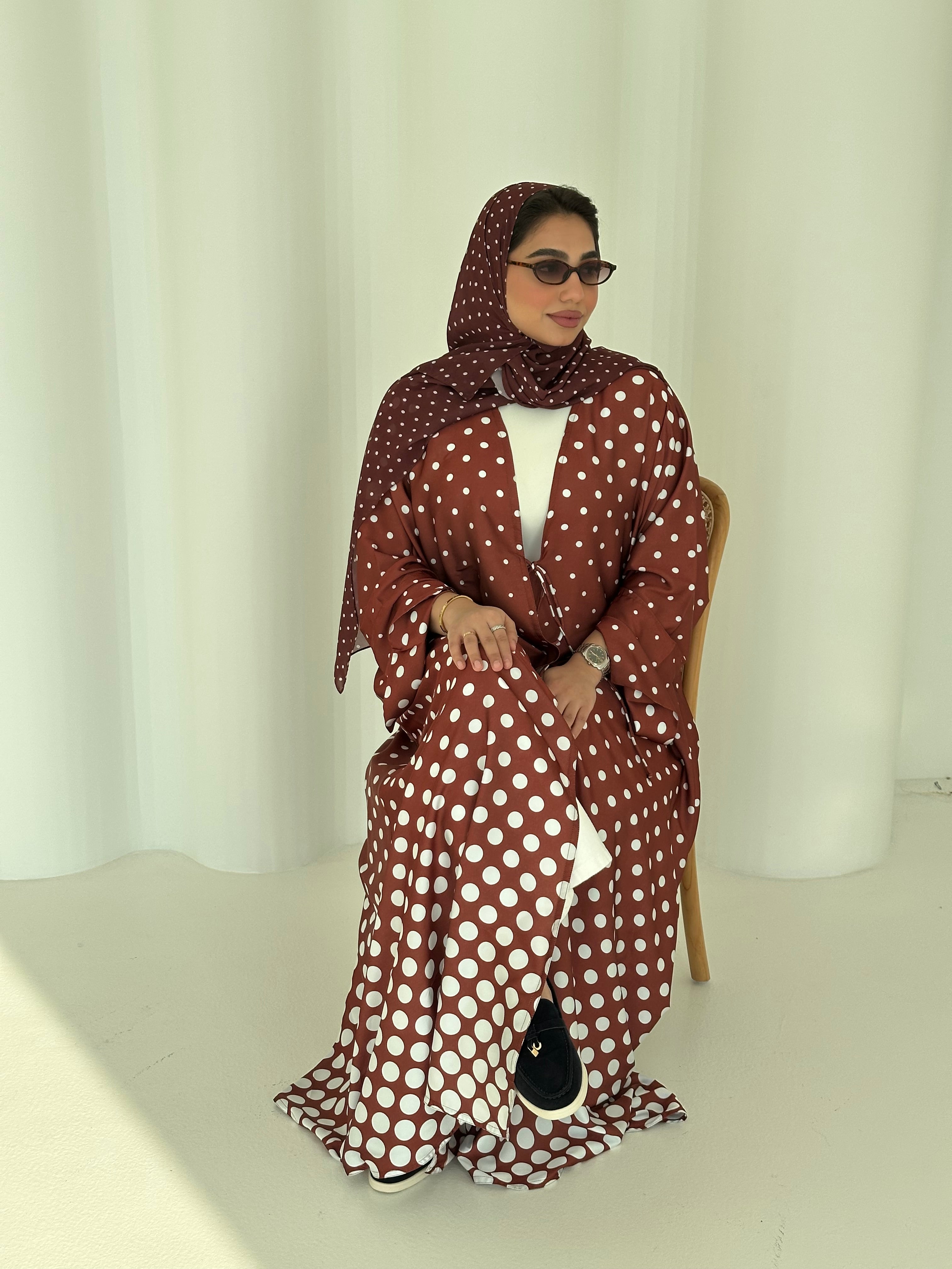 N101 - Polka Dots abaya