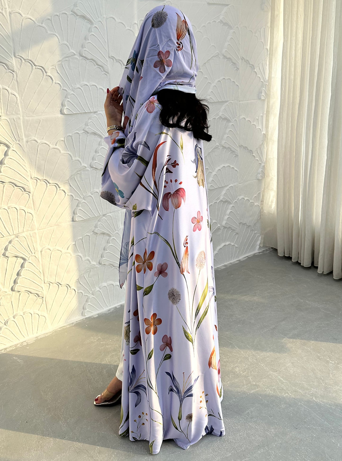 N095 - Floral A cut purple abaya