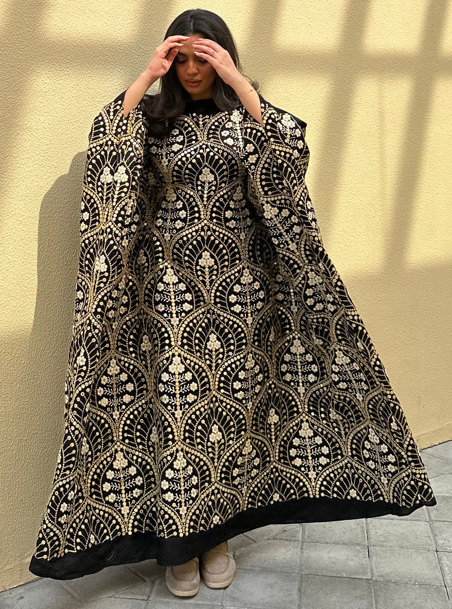 N039 - Black embroidery jalabiya