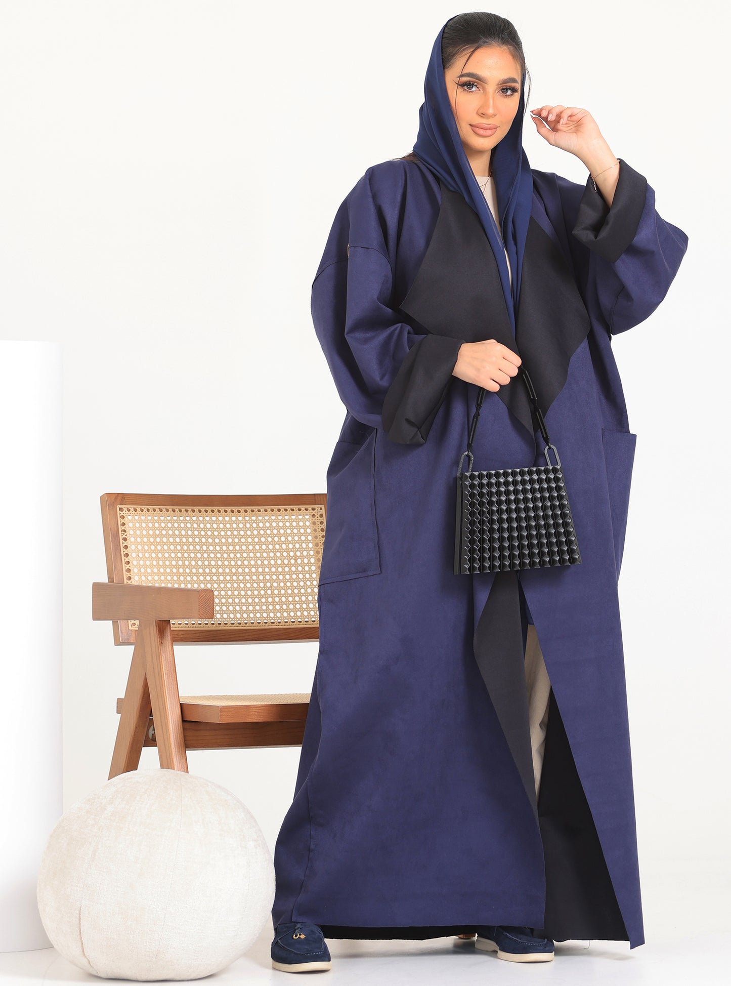 N003 - Chamois two-toned Navy trench coat Abaya
