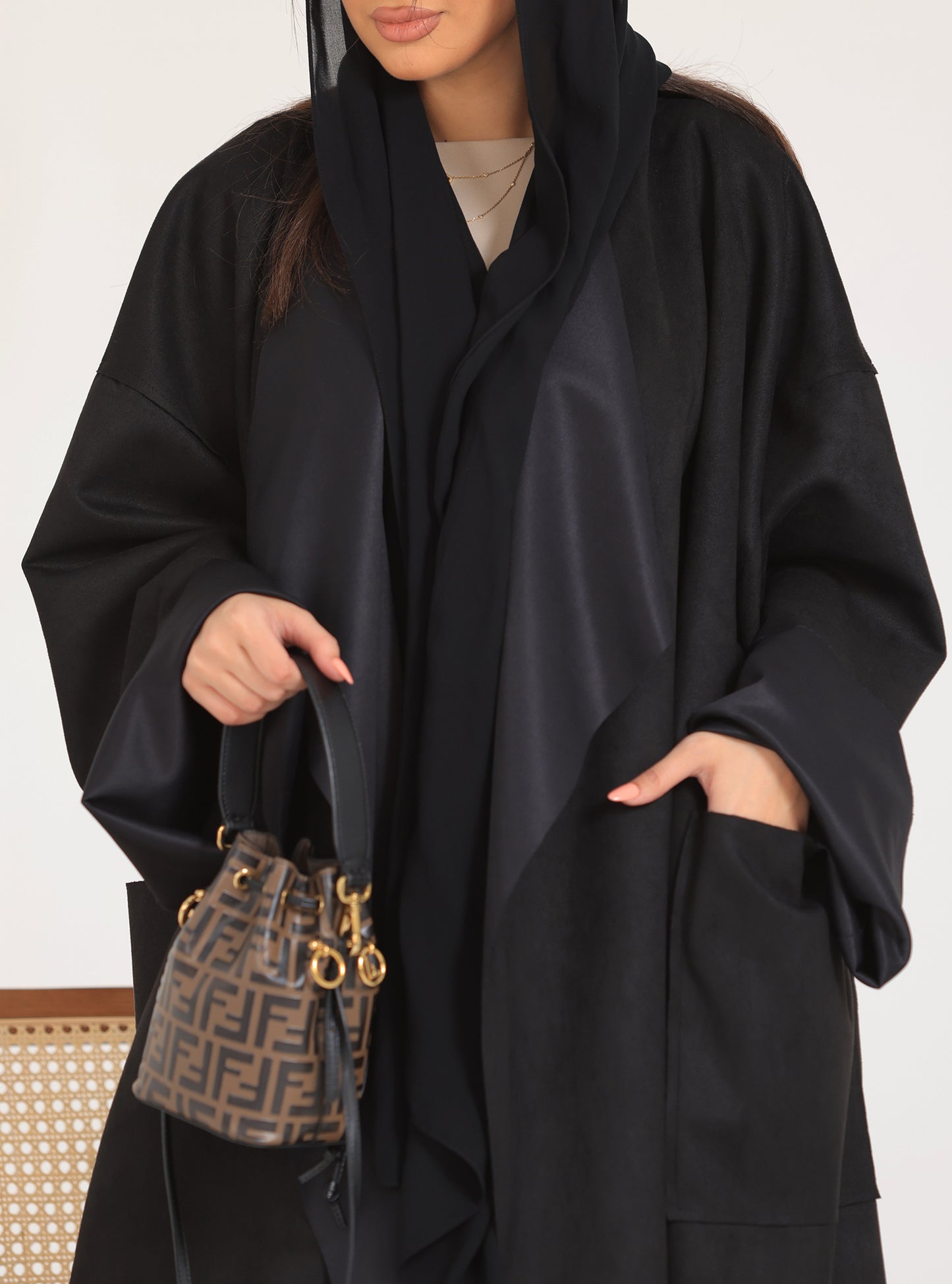 N007 - Chamois two-toned black trench coat Abaya