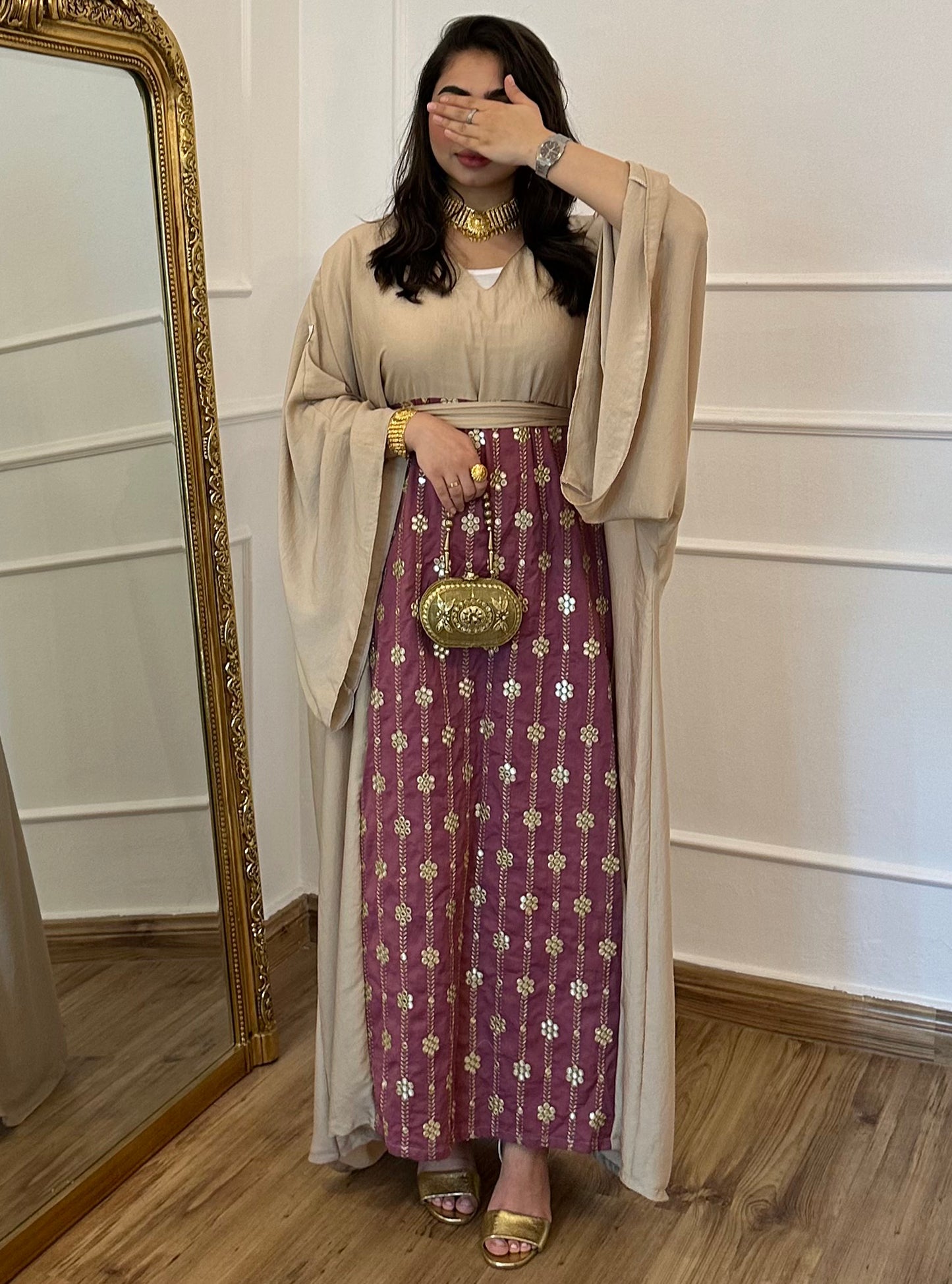 N034 -  Belted jalabiya