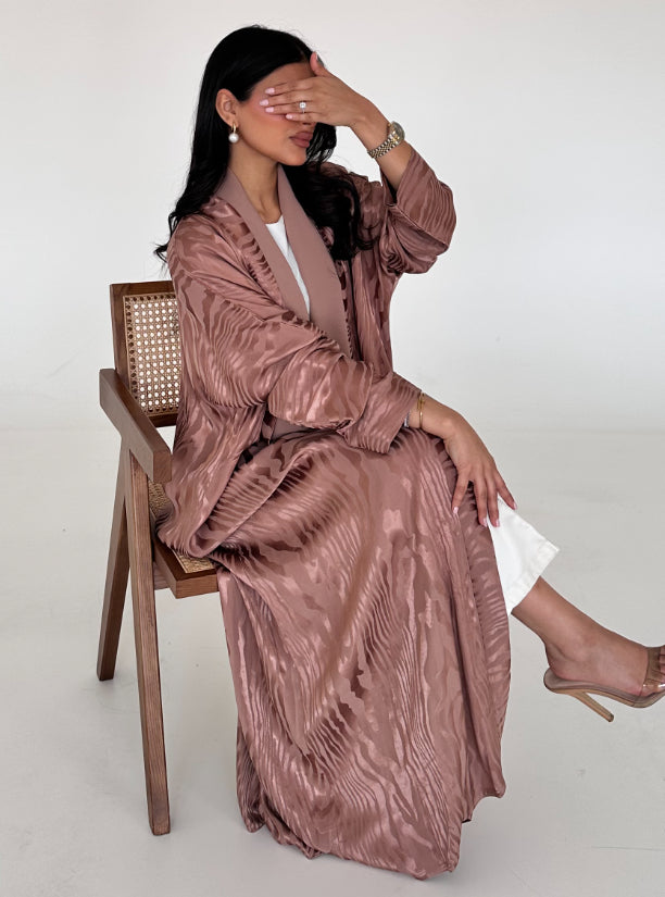 N050 - Peachy silk jacquard