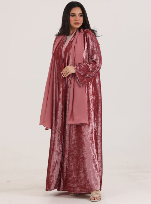 N105 - Velvet abaya