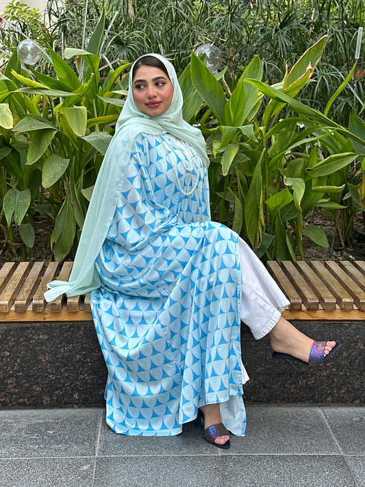 N134 - Triangles abaya