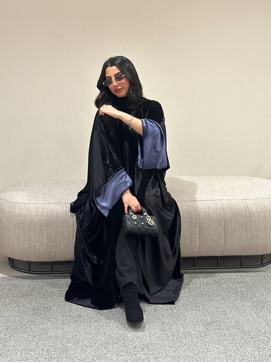 N116 - Velvet abaya