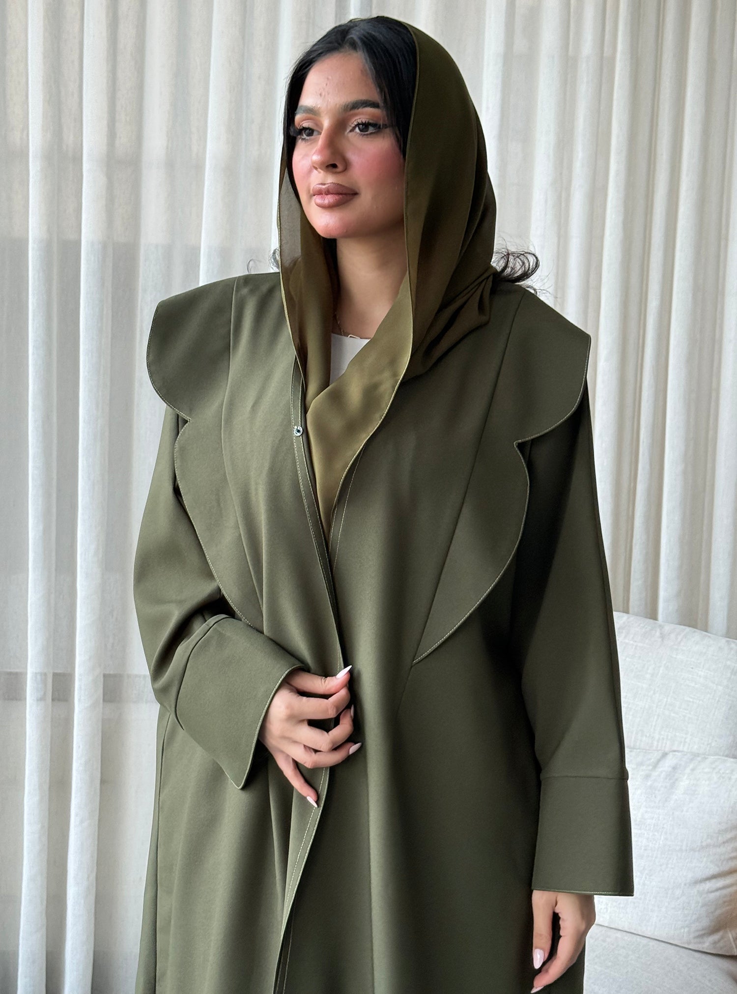 N061 - Formal jungle green abaya