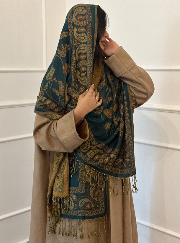 N128 - Chamois & Kashmiri