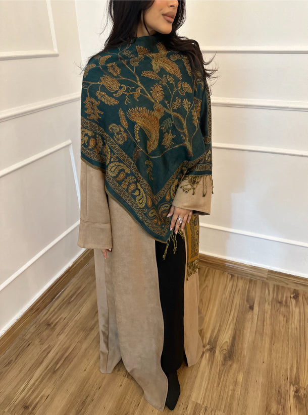 N128 - Chamois & Kashmiri