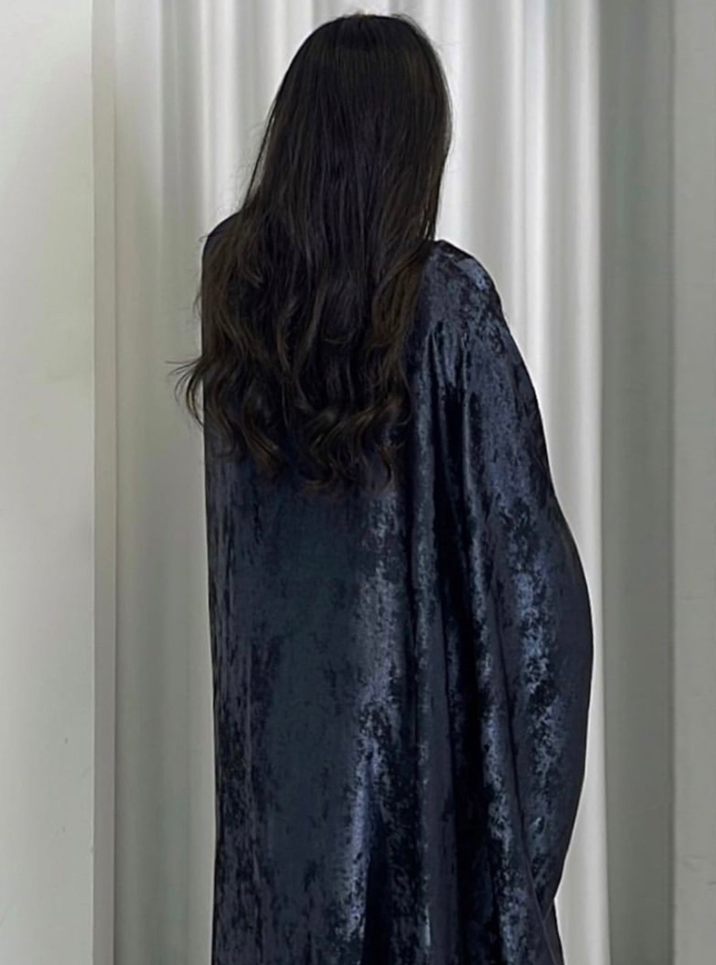 N040 - Shiny silk organza abaya