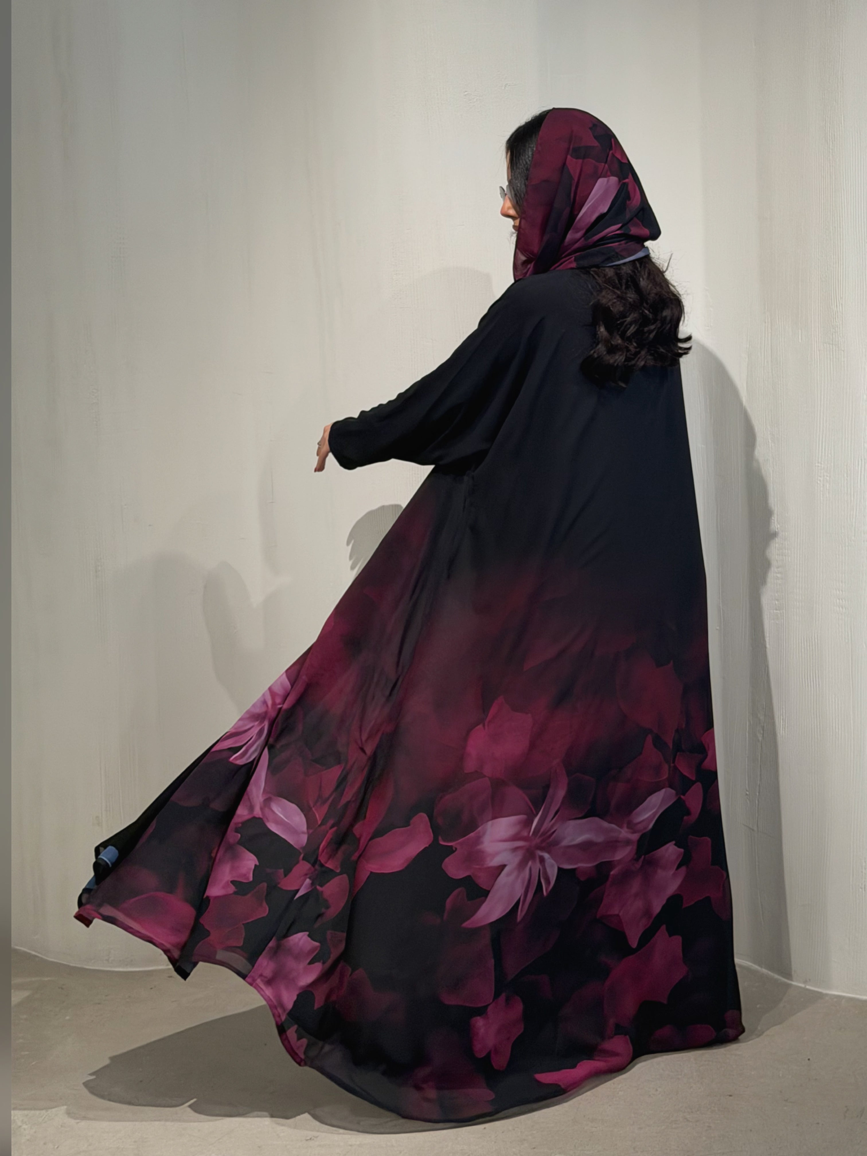 N172 - Chiffon fuchsia A cut abaya with matching headscarf