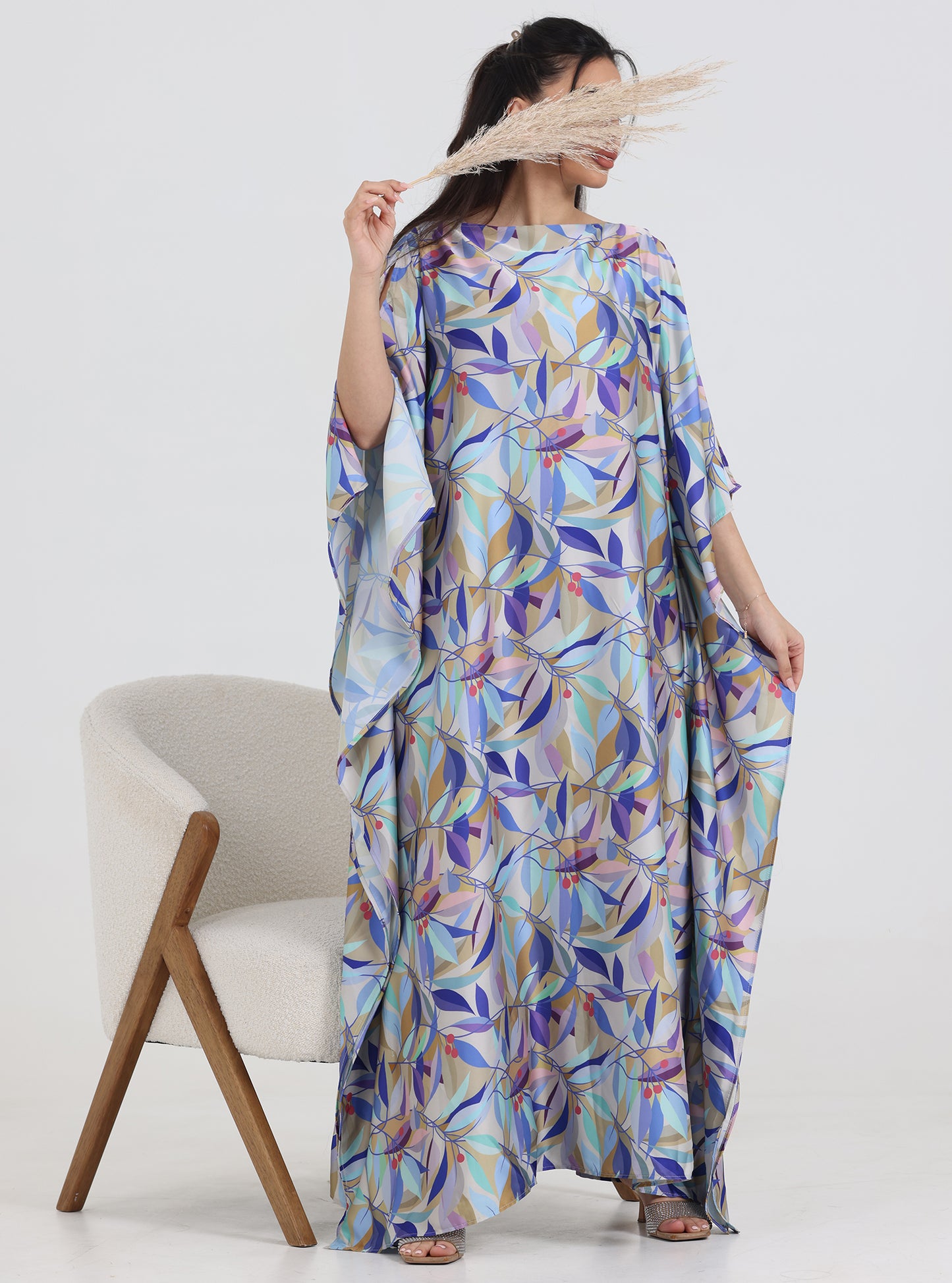 N015 - Daily floral kaftan