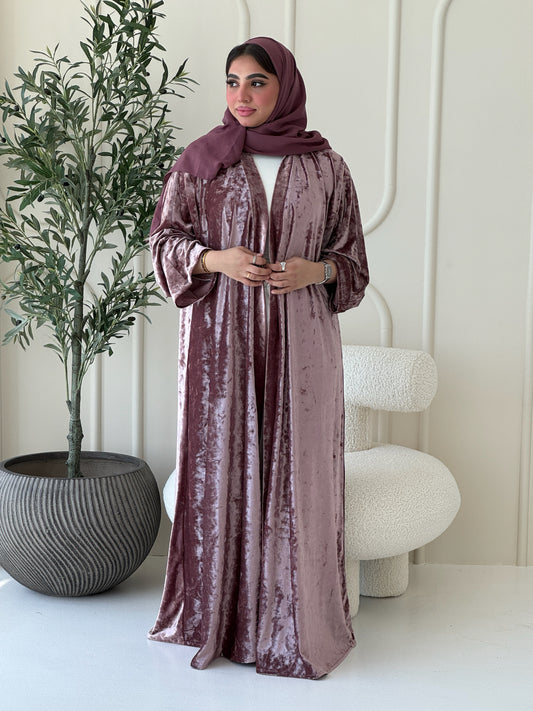 N107 - Velvet abaya