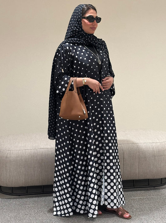 N099 - Polka Dots abaya