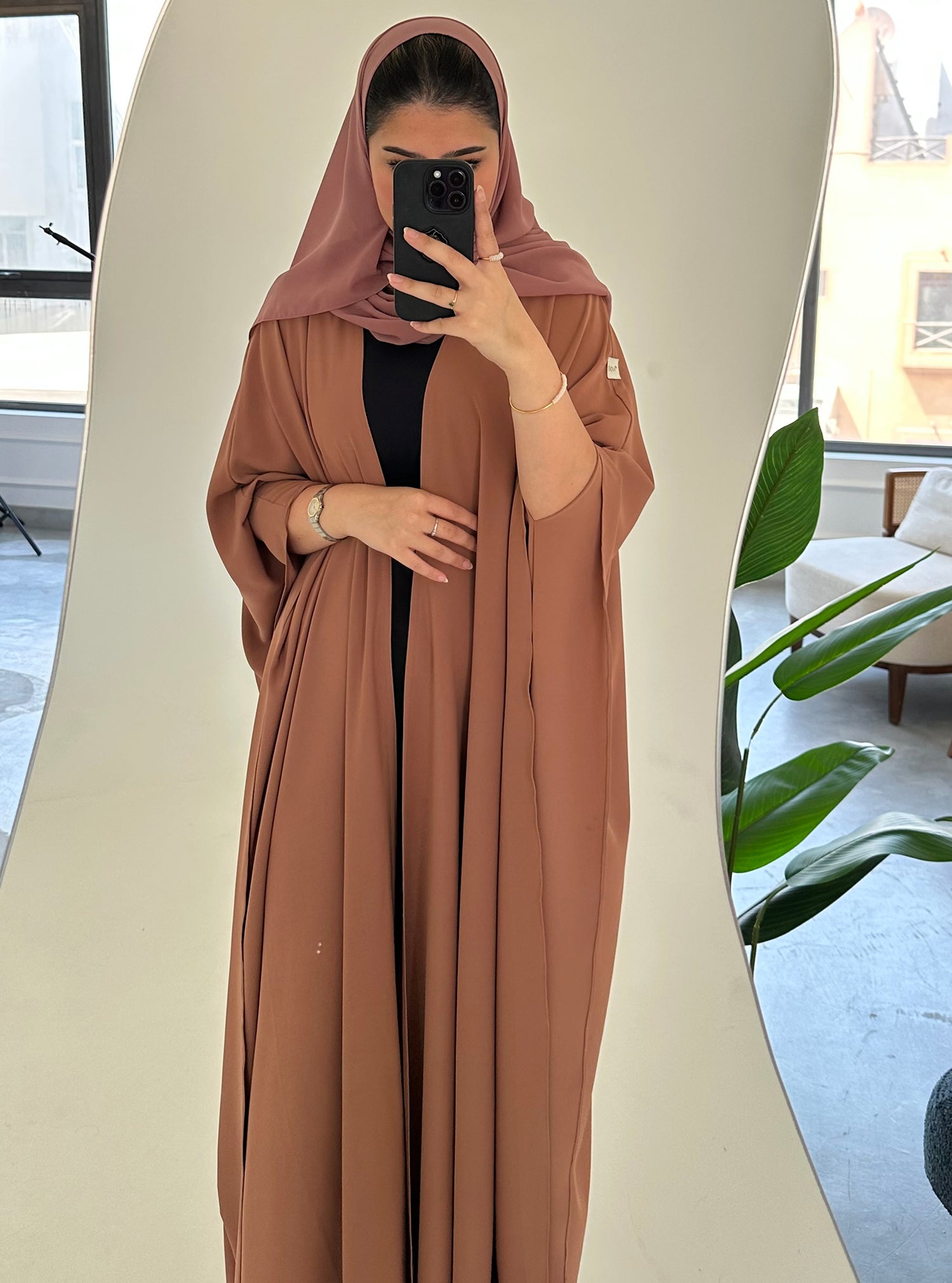 N055 - Peachy butterfly abaya