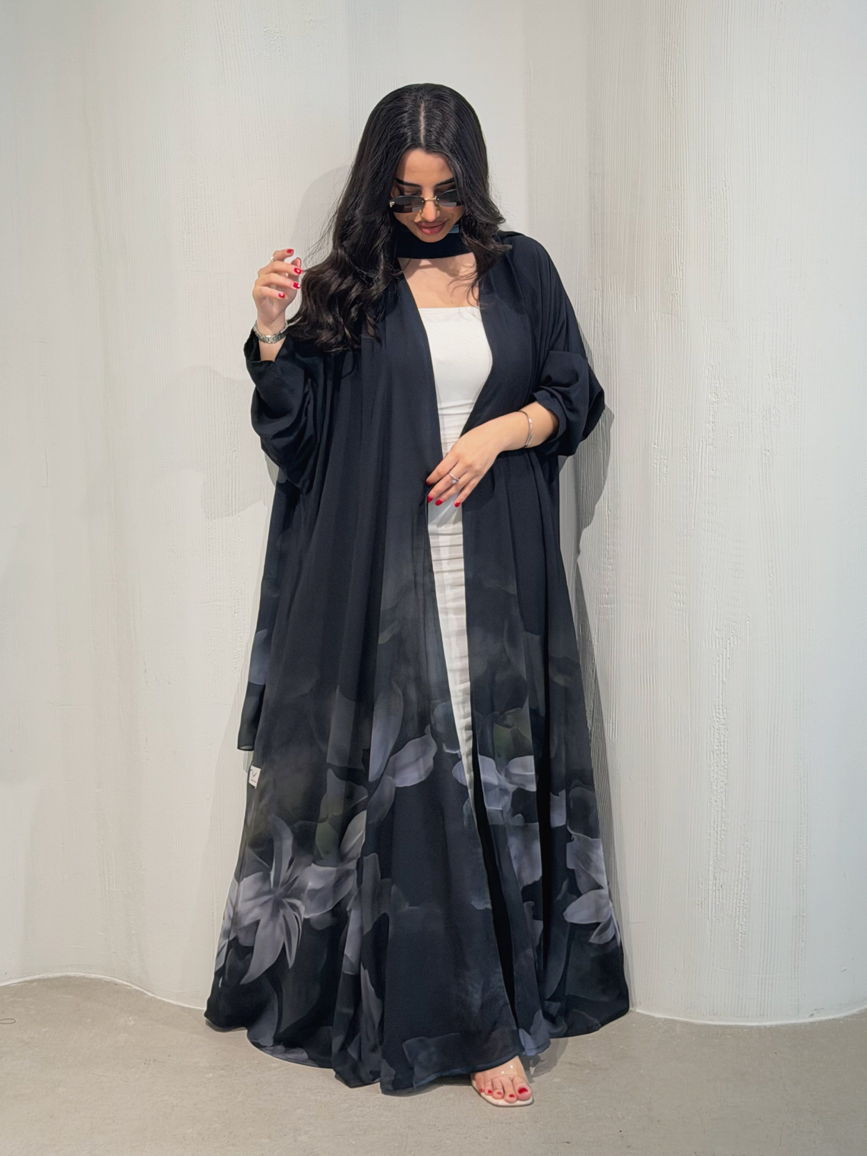 N173 - Chiffon army green A cut abaya with matching headscarf