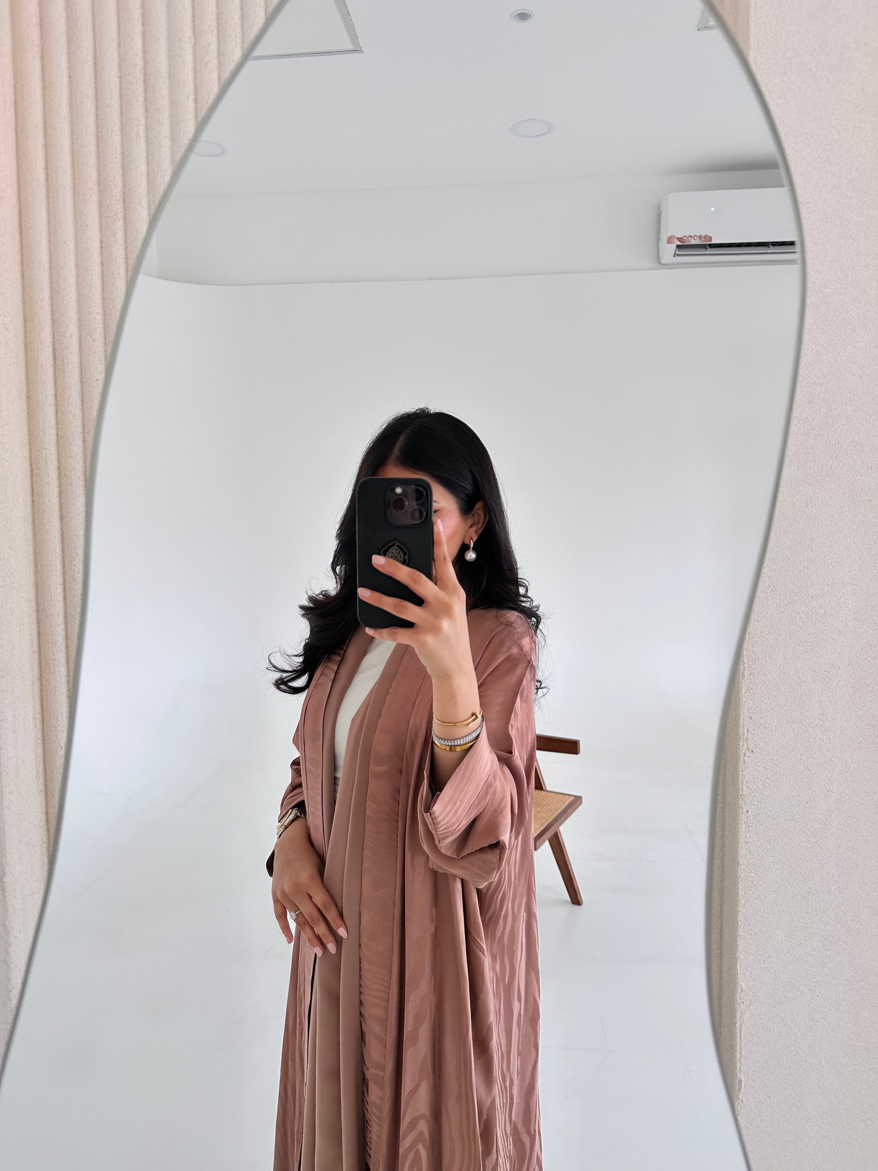 N050 - Peachy silk jacquard