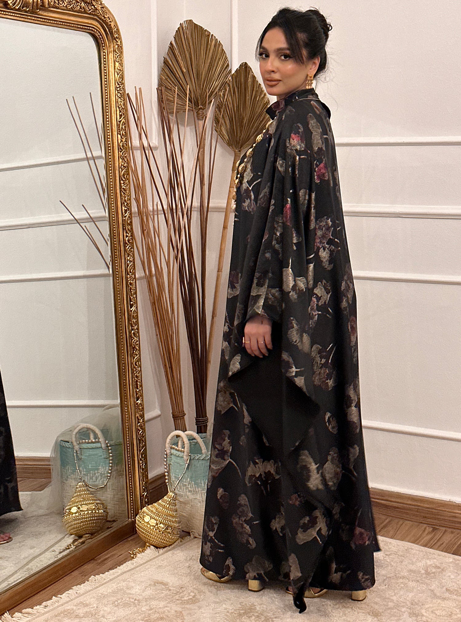 N078 - High neck kaftan