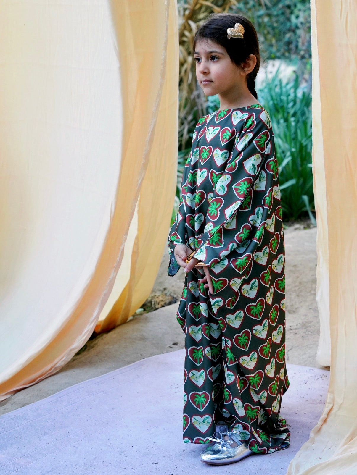 N161 - Girls kaftan