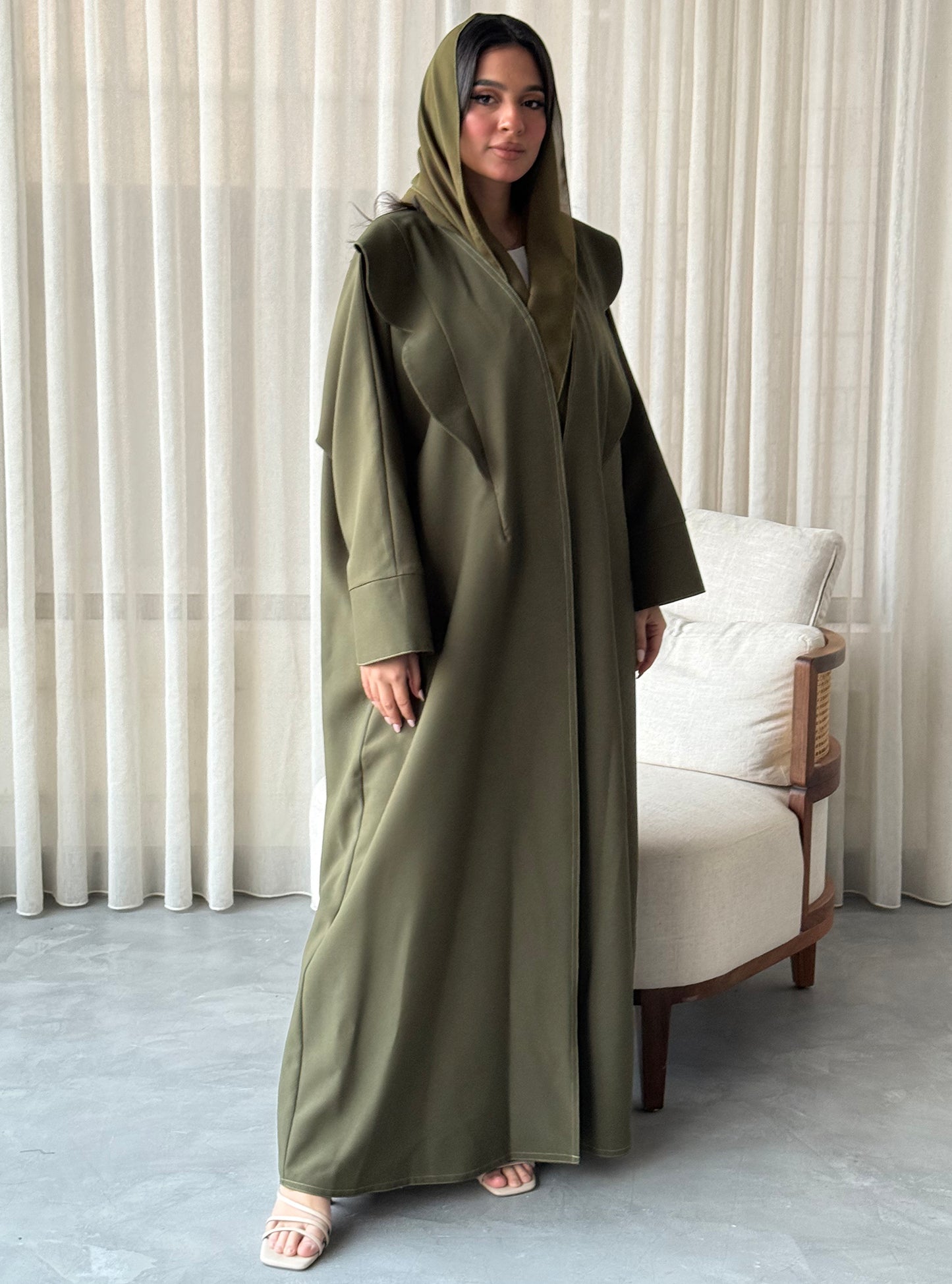 N061 - Formal jungle green abaya
