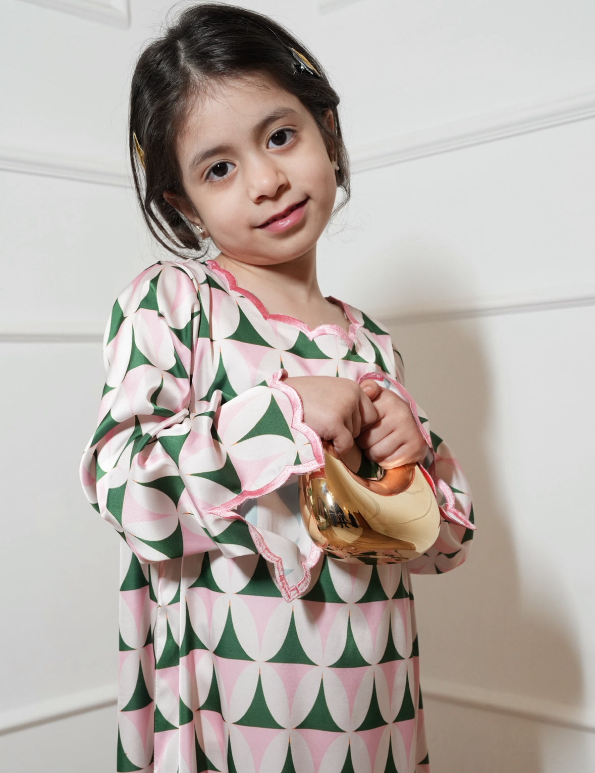 N144 - Girls kaftan