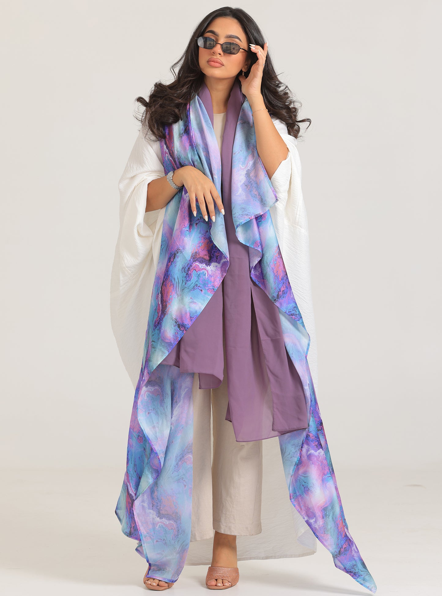 N028 - Linen abaya with tie die silk touch