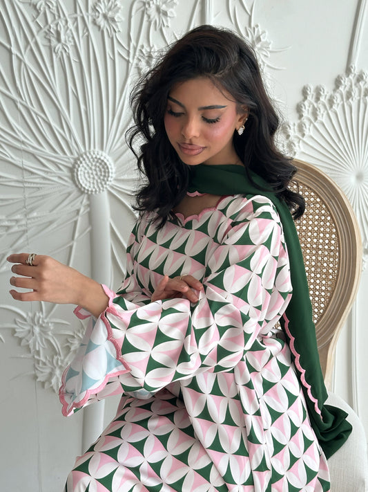 N140 - Triangles kaftan