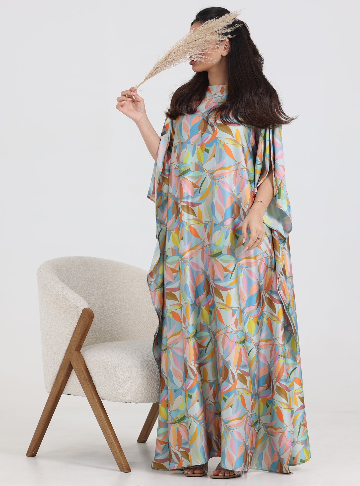 N016 - Daily floral kaftan