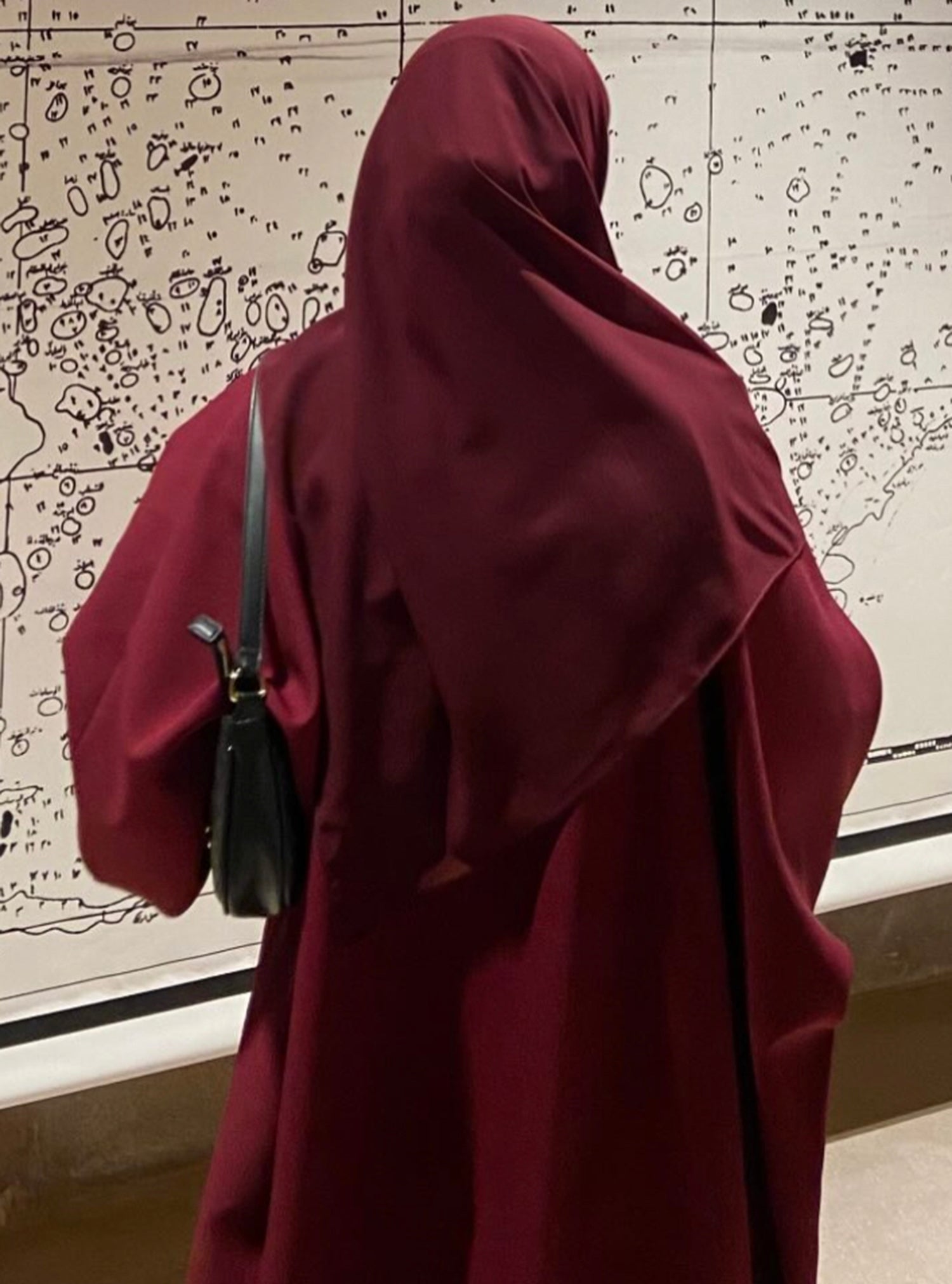 N067 - Burgundy abaya