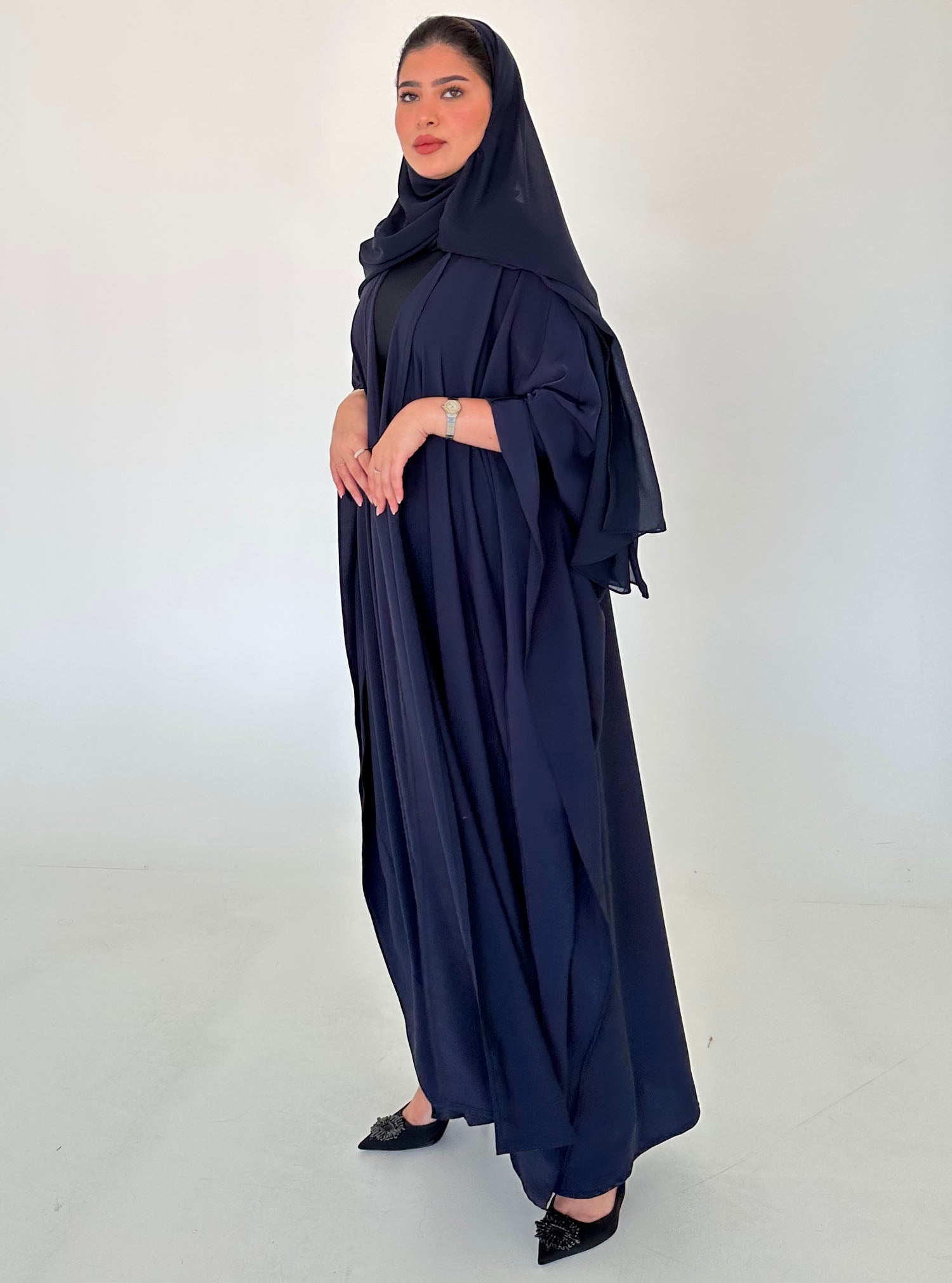 N059 - Navy butterfly abaya