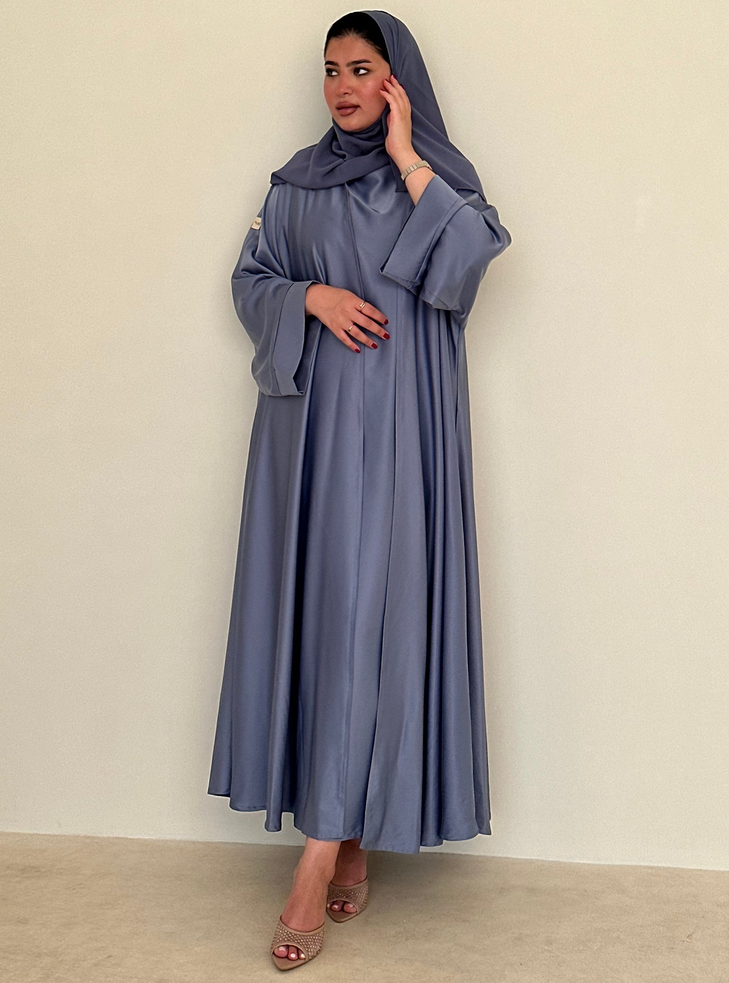 N082 - Blue abaya 3 piece set