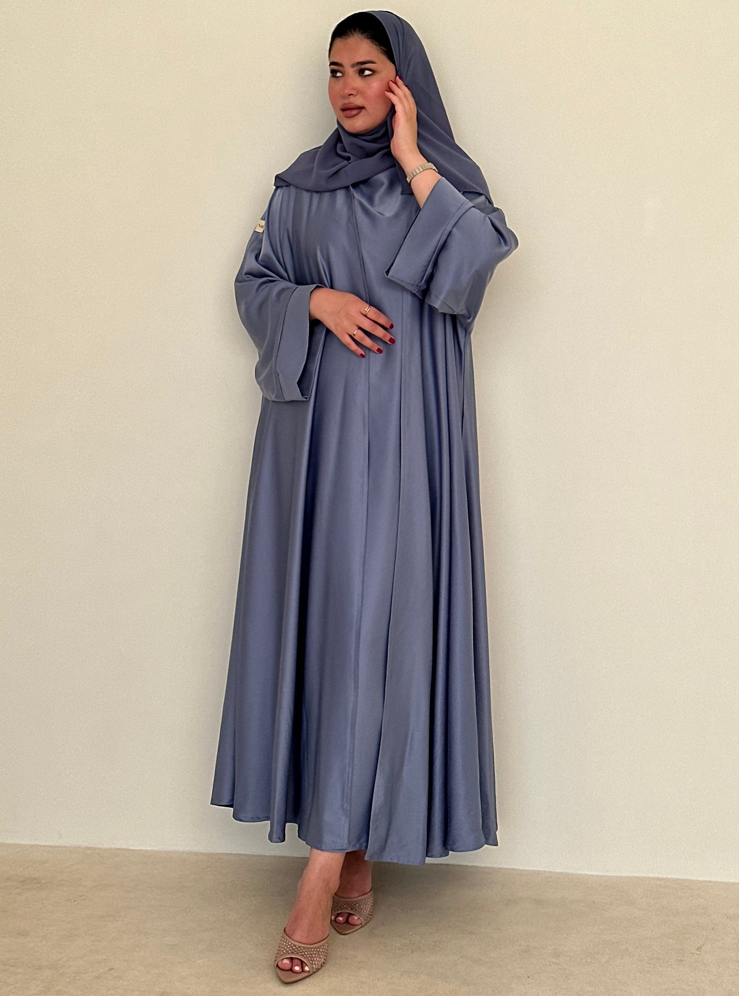 N082 - Blue abaya 3 piece set