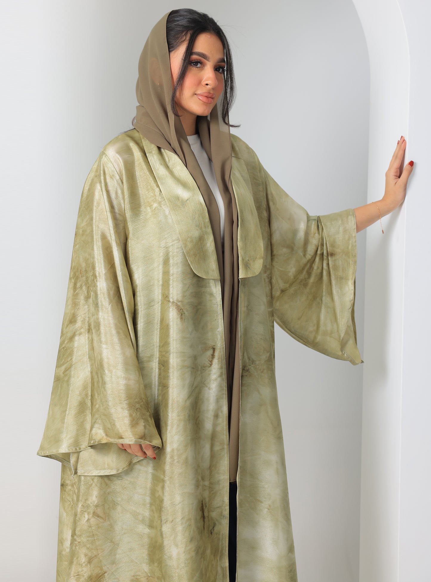 N032 - Tie die A cut abaya
