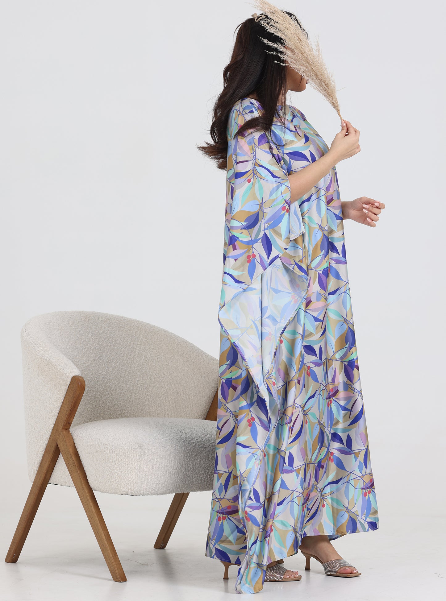 N015 - Daily floral kaftan