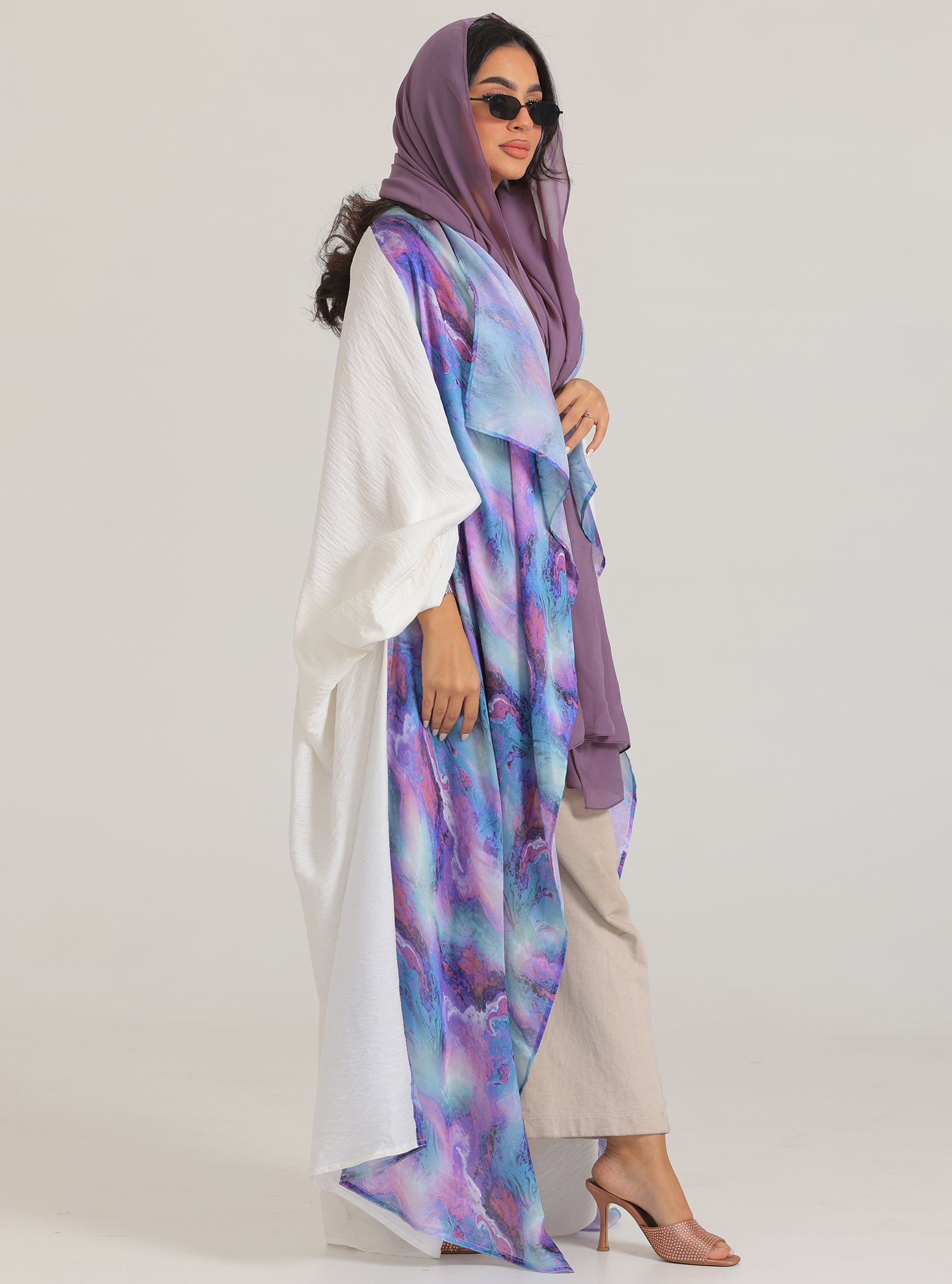 N028 - Linen abaya with tie die silk touch