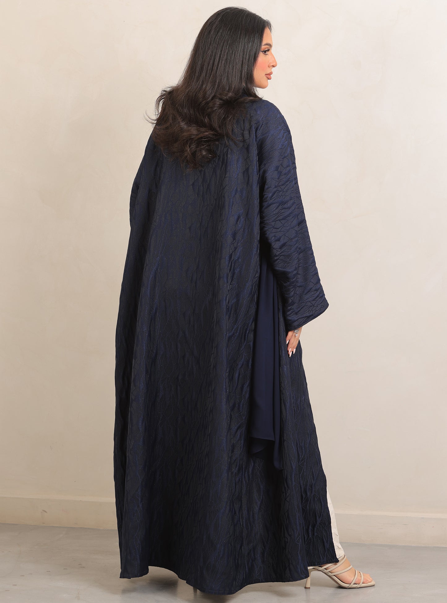 N064 - Glitter navy abaya