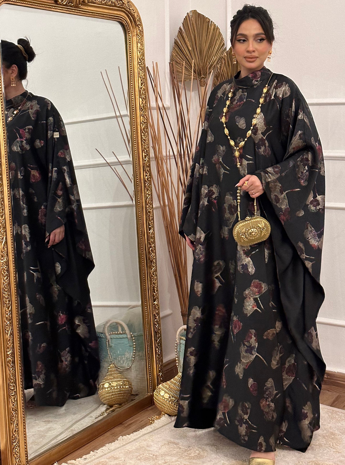 N078 - High neck kaftan