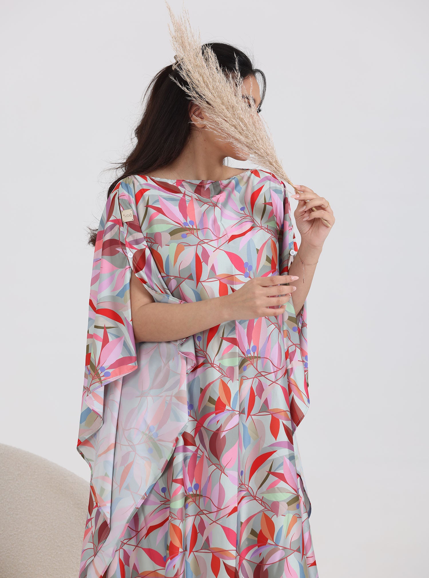 N017 - Daily floral kaftan