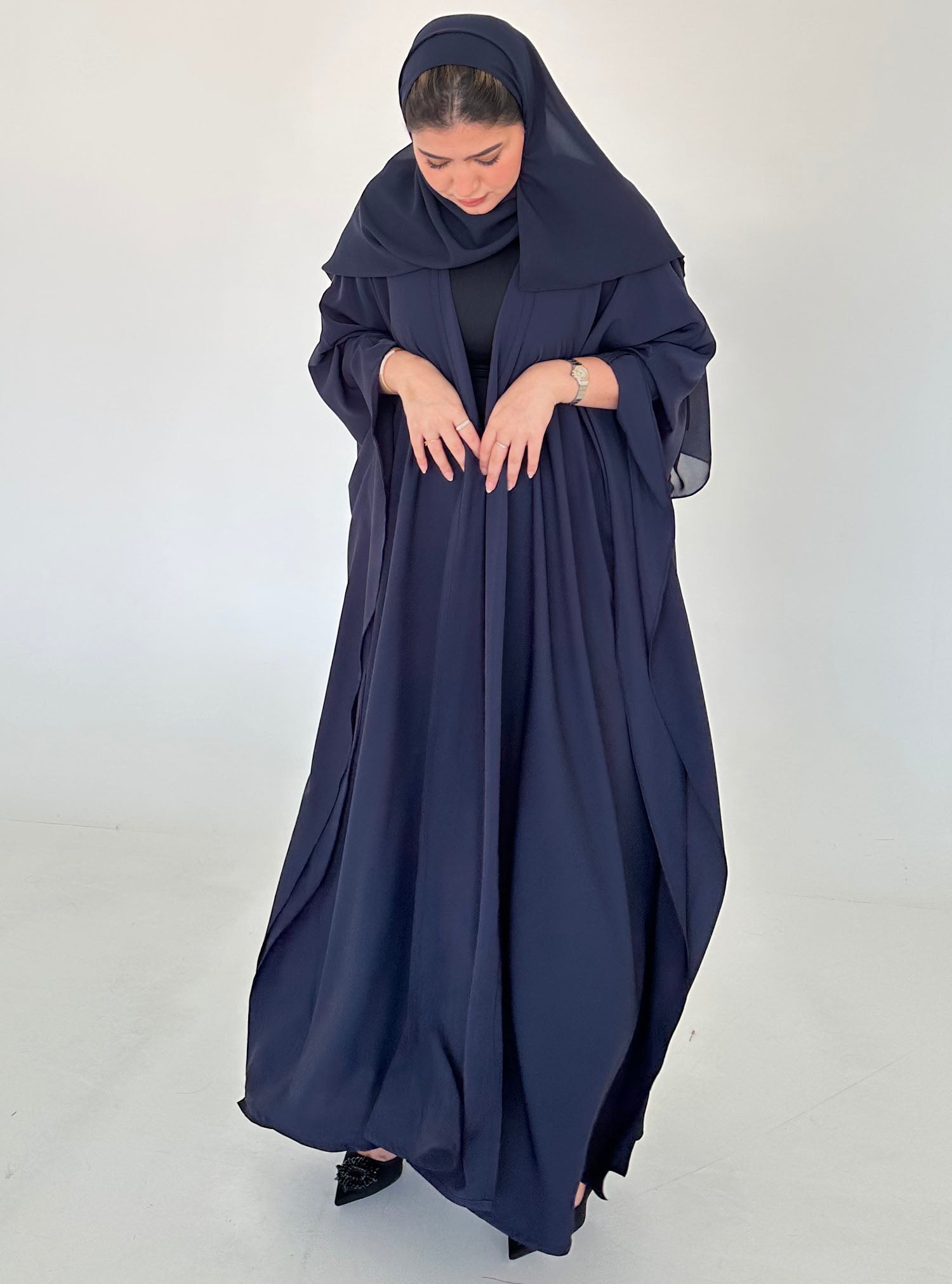 N059 - Navy butterfly abaya