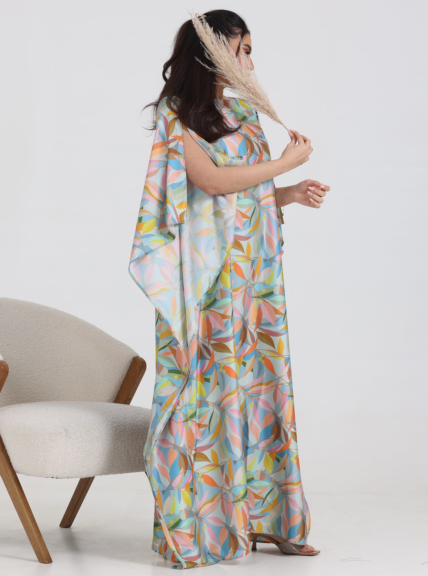 N016 - Daily floral kaftan
