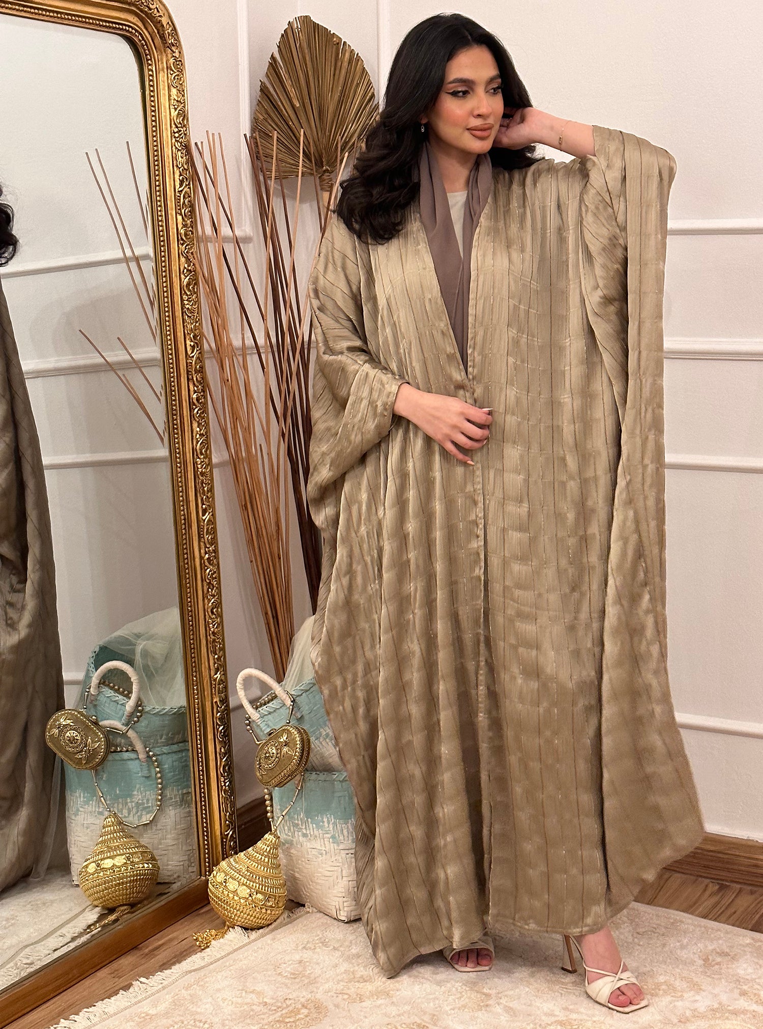 N075 - Glittery Olive abaya