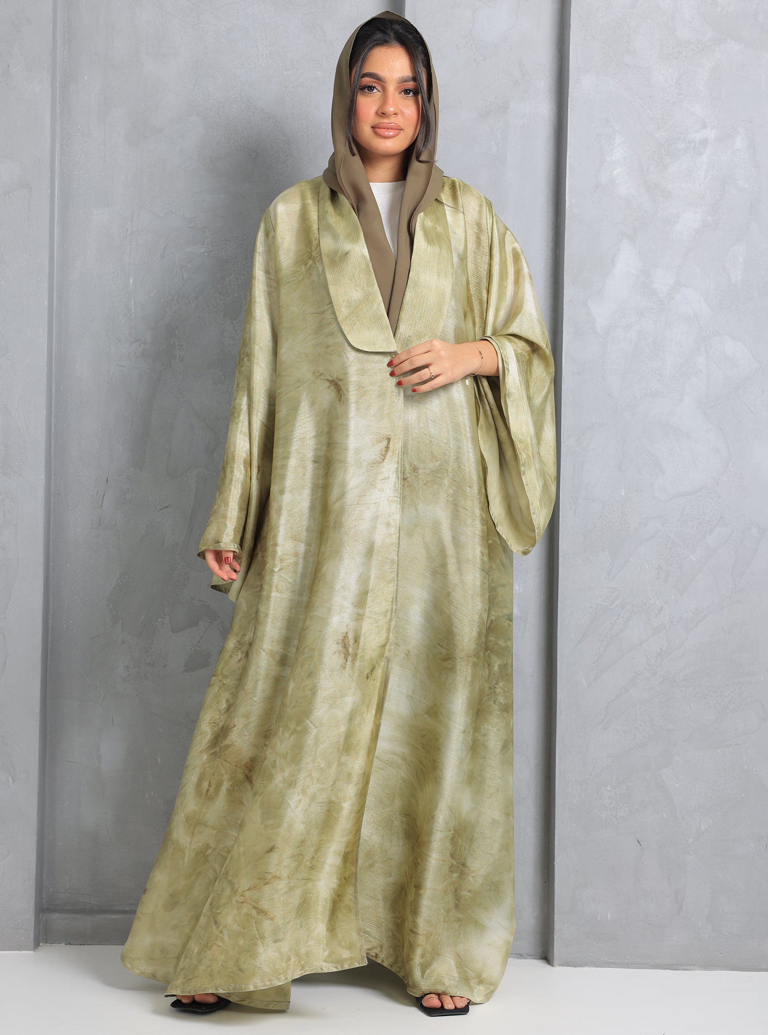 N032 - Tie die A cut abaya