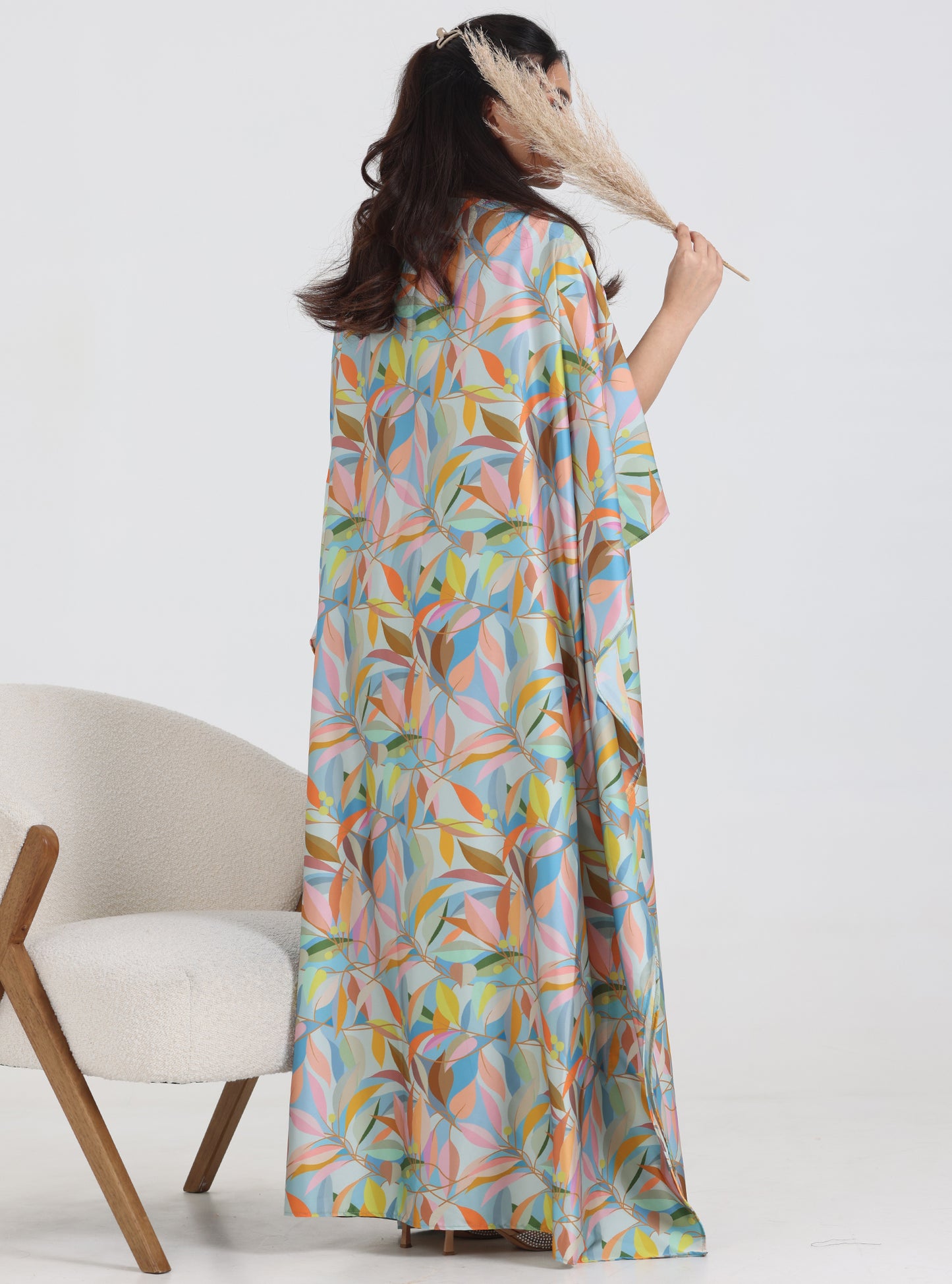 N016 - Daily floral kaftan